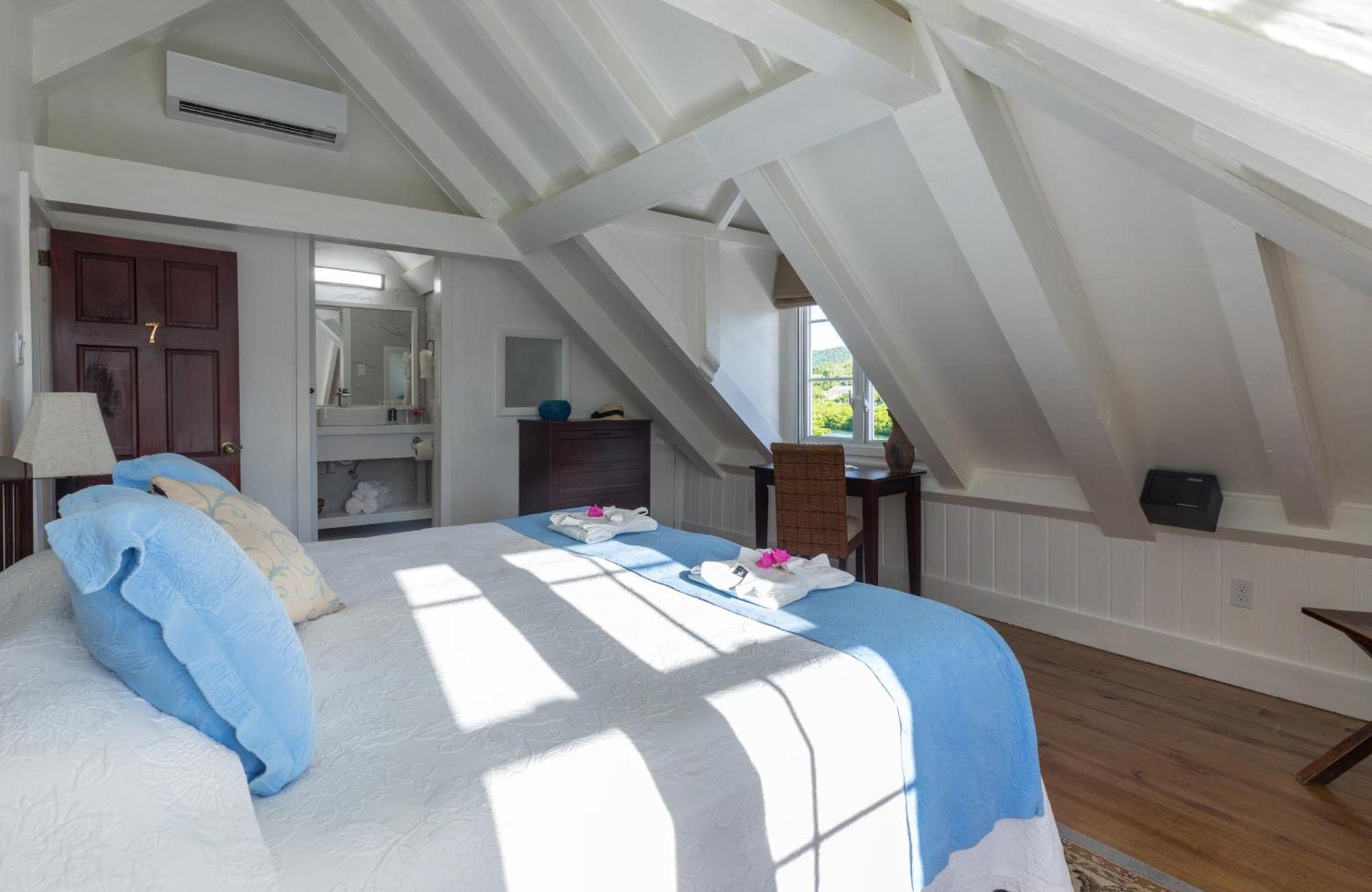 Admiral'S Inn And Gunpowder Suites English Harbour Extérieur photo