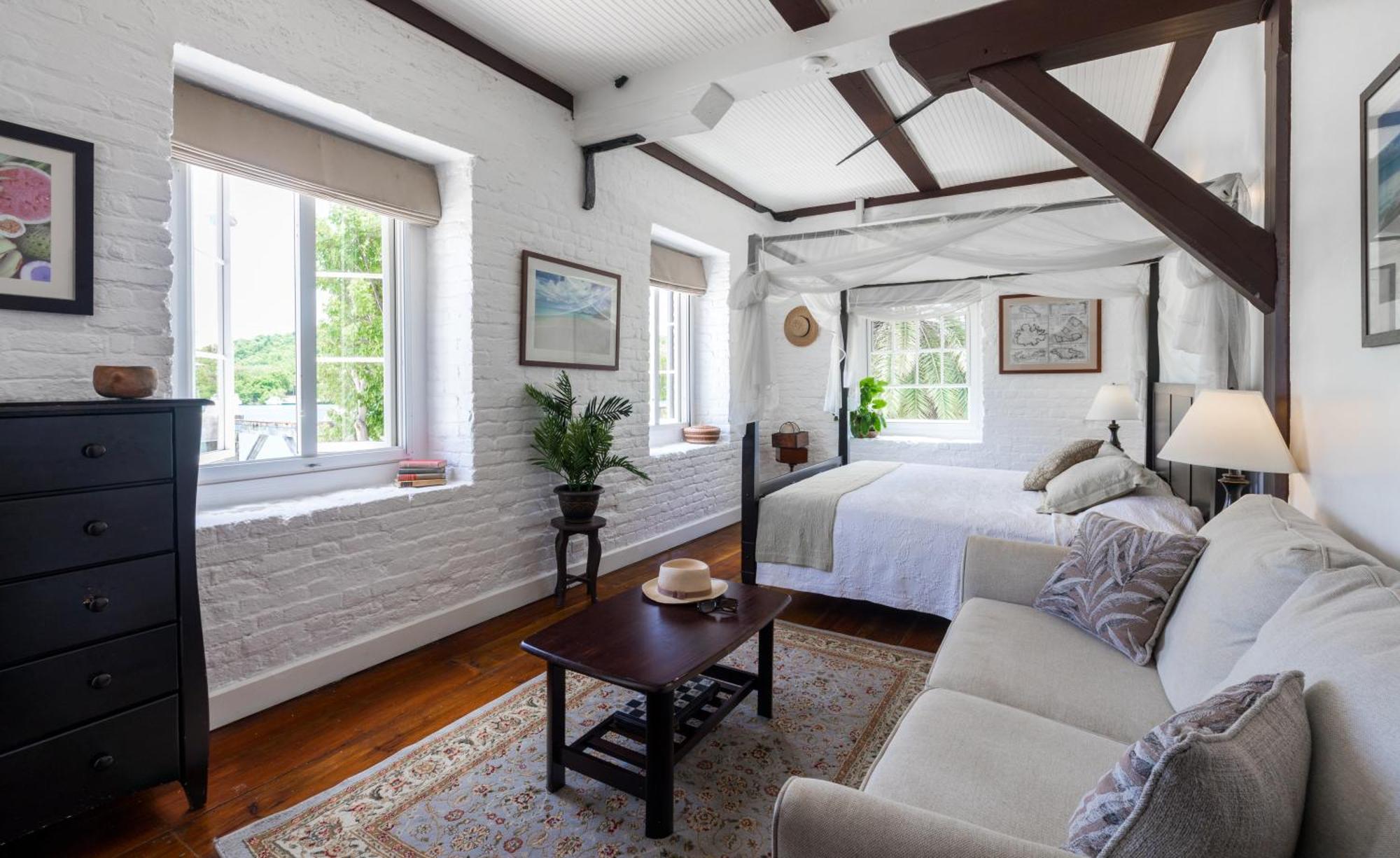 Admiral'S Inn And Gunpowder Suites English Harbour Extérieur photo